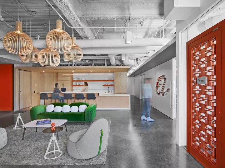 美國外企辦公室設(shè)計裝修欣賞-第4張圖片-上海古都建筑設(shè)計集團 美國外企辦公室設(shè)計裝修欣賞-第4張圖片-上海古都建筑設(shè)計集團