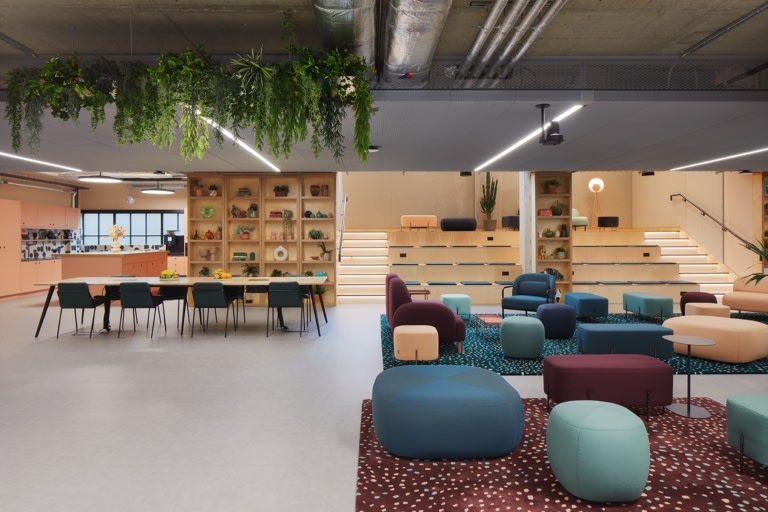 寶山180平營銷辦公室裝修設(shè)計案例【3800平方】-第3張圖片-上海古都建筑設(shè)計集團(tuán) 寶山180平營銷辦公室裝修設(shè)計案例【3800平方】-第3張圖片-上海古都建筑設(shè)計集團(tuán)