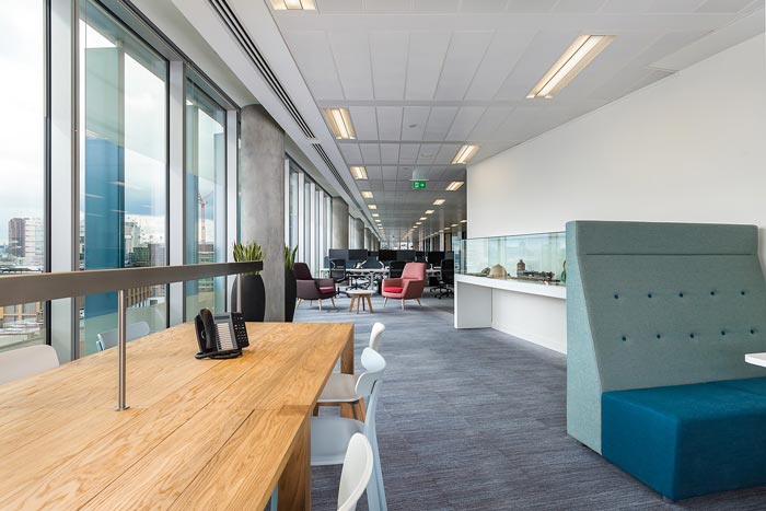 金山1300平集團辦公室裝修設(shè)計-第4張圖片-上海古都建筑設(shè)計集團 金山1300平集團辦公室裝修設(shè)計-第4張圖片-上海古都建筑設(shè)計集團