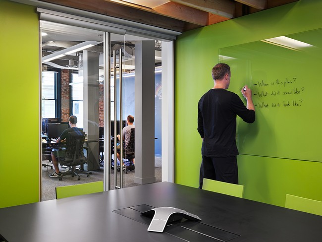 上海辦公室裝修彩色墻壁裝修設計-第5張圖片-上海古都建筑設計集團 上海辦公室裝修彩色墻壁裝修設計-第5張圖片-上海古都建筑設計集團