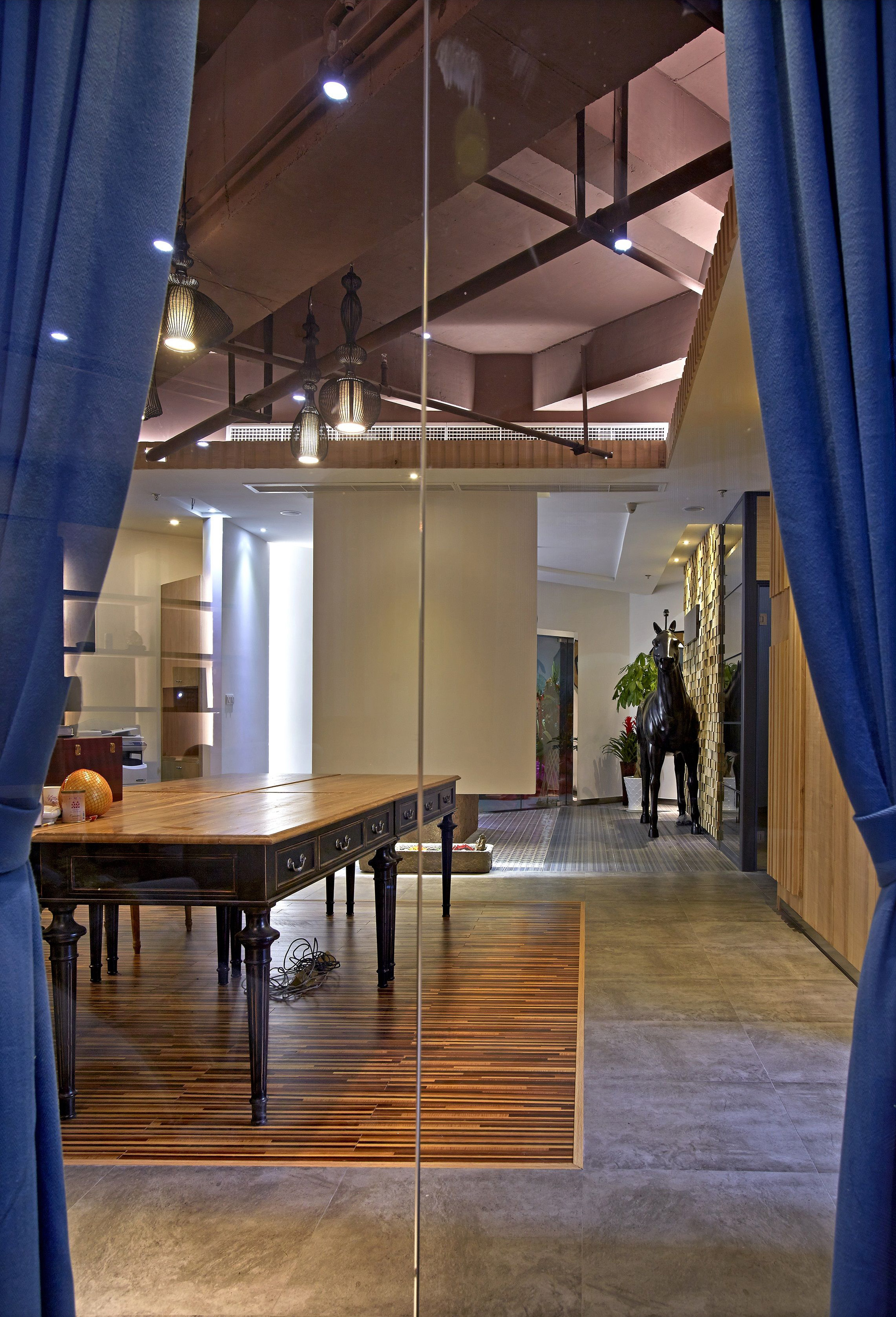 古典歐式風(fēng)格辦公室裝修設(shè)計-第1張圖片-上海古都建筑設(shè)計集團(tuán)