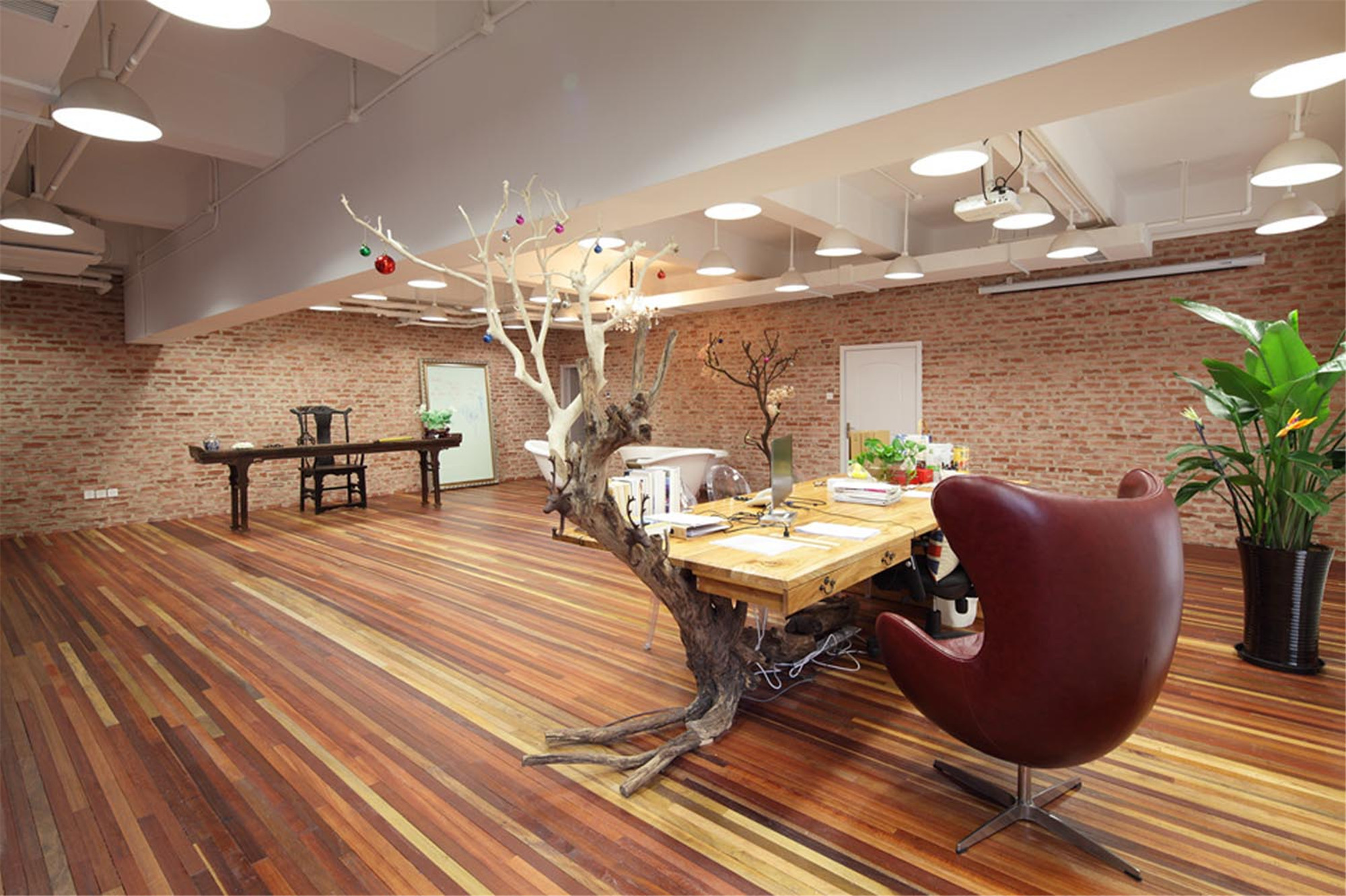 青浦區(qū)Loft創(chuàng)意辦公室裝修設(shè)計(jì)-第6張圖片-上海古都建筑設(shè)計(jì)集團(tuán) 青浦區(qū)Loft創(chuàng)意辦公室裝修設(shè)計(jì)-第6張圖片-上海古都建筑設(shè)計(jì)集團(tuán)