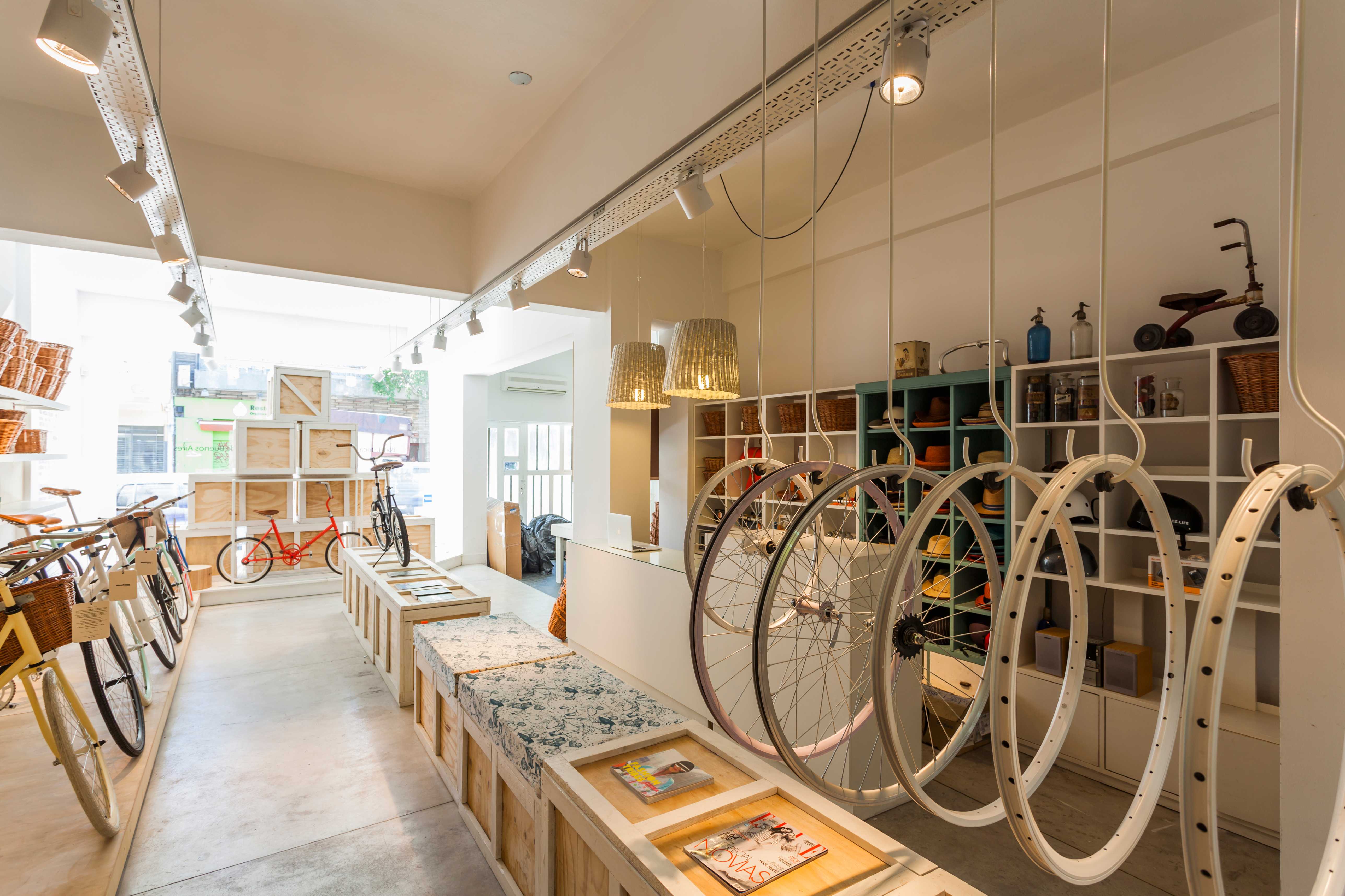 原木簡約風格自行車店裝修設計-第1張圖片-上海古都建筑設計集團