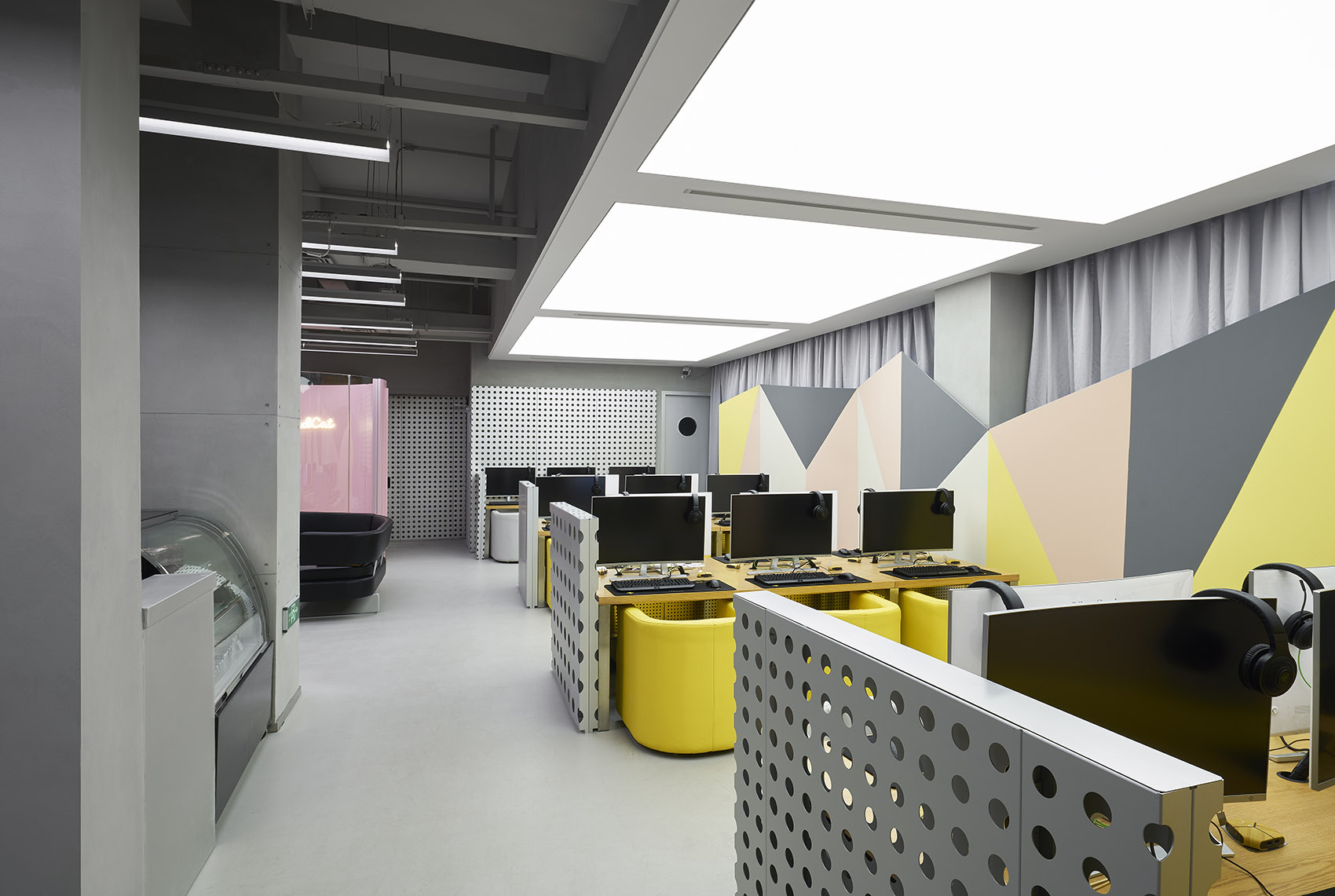 簡約時尚風(fēng)格網(wǎng)吧裝修設(shè)計-第1張圖片-上海古都建筑設(shè)計集團 簡約時尚風(fēng)格網(wǎng)吧裝修設(shè)計-第1張圖片-上海古都建筑設(shè)計集團