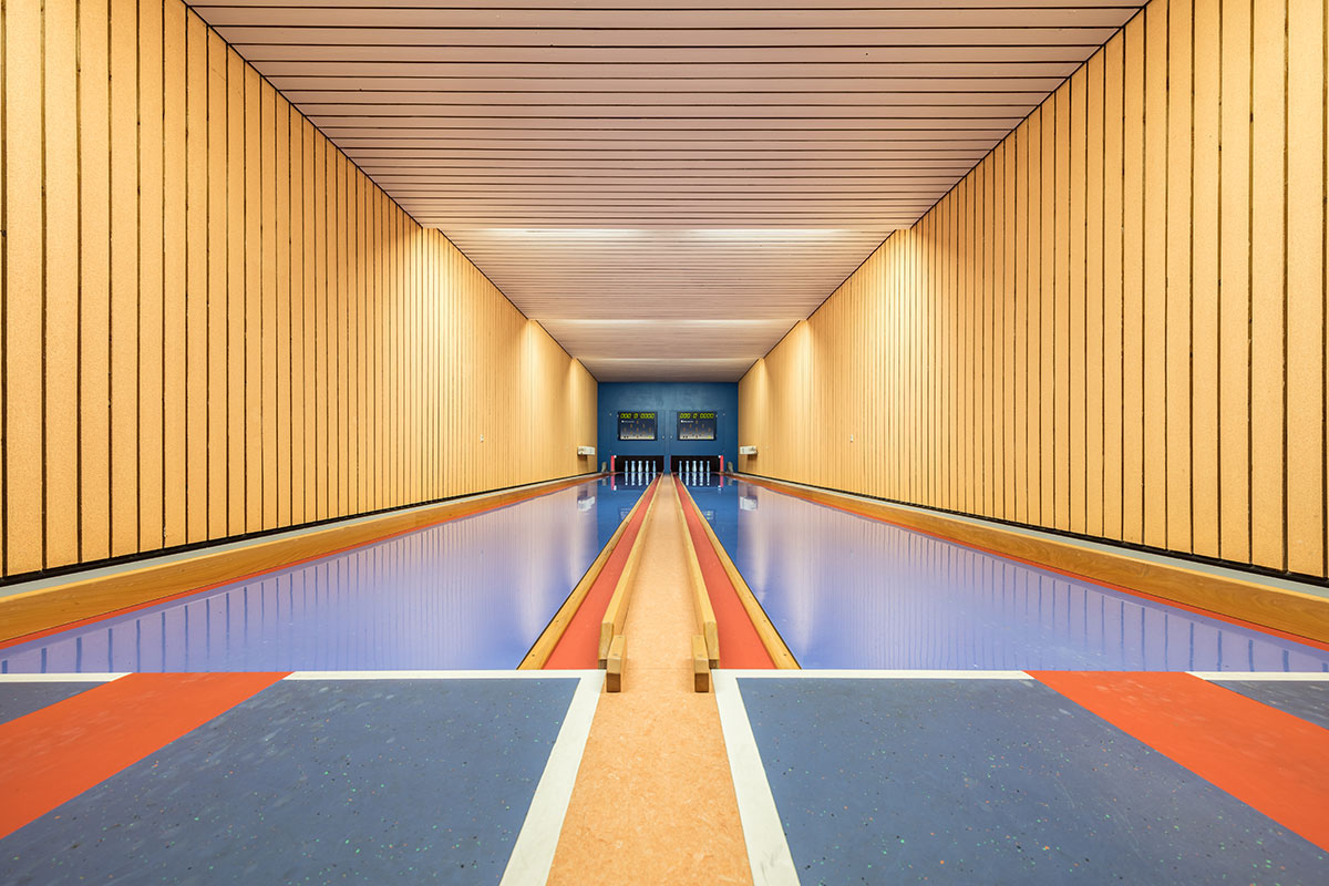 原木風(fēng)格保齡球館裝修設(shè)計(jì)-第1張圖片-上海古都建筑設(shè)計(jì)集團(tuán) 原木風(fēng)格保齡球館裝修設(shè)計(jì)-第1張圖片-上海古都建筑設(shè)計(jì)集團(tuán)