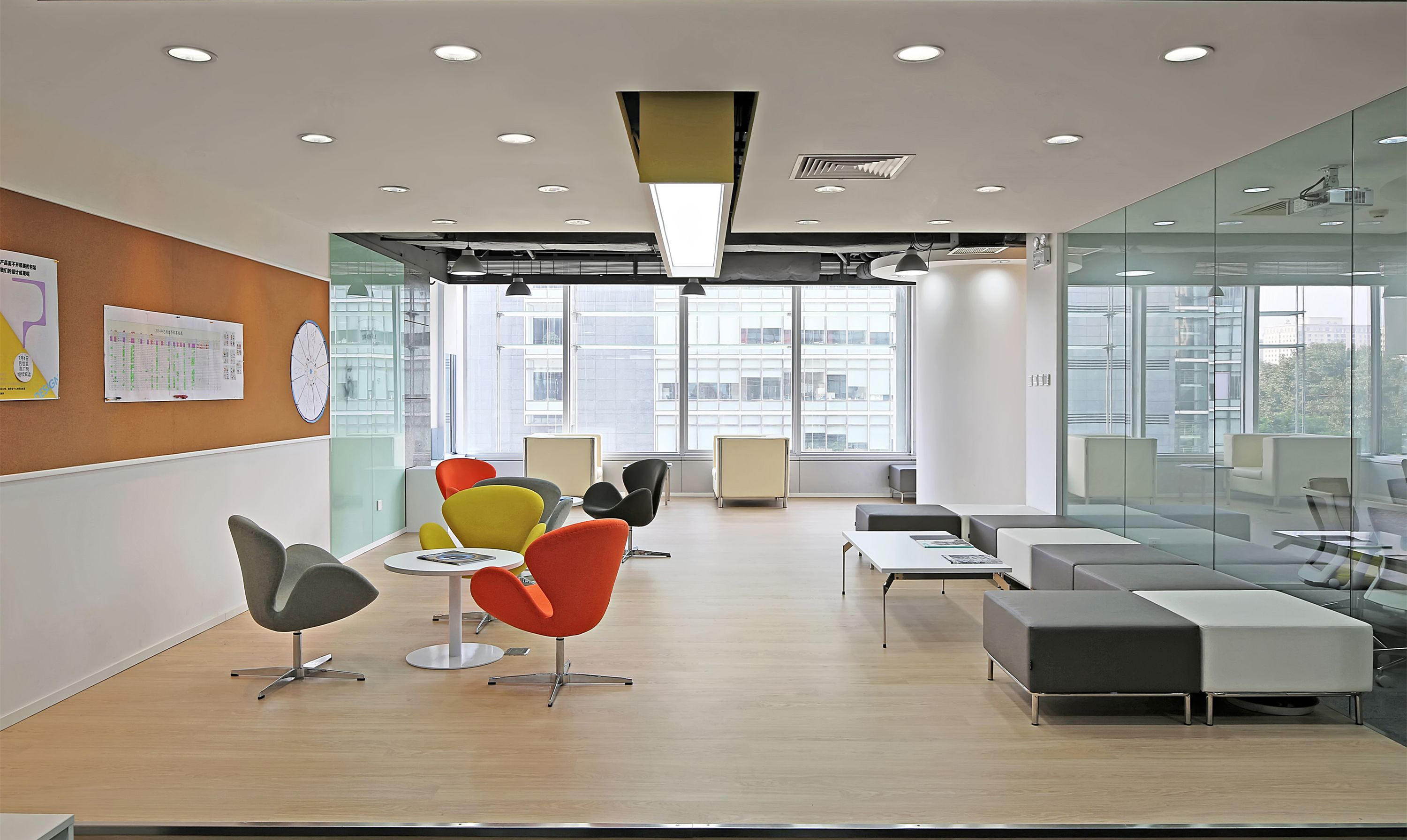 大型工業(yè)風(fēng)辦公室裝修設(shè)計(jì)-第1張圖片-上海古都建筑設(shè)計(jì)集團(tuán) 大型工業(yè)風(fēng)辦公室裝修設(shè)計(jì)-第1張圖片-上海古都建筑設(shè)計(jì)集團(tuán)