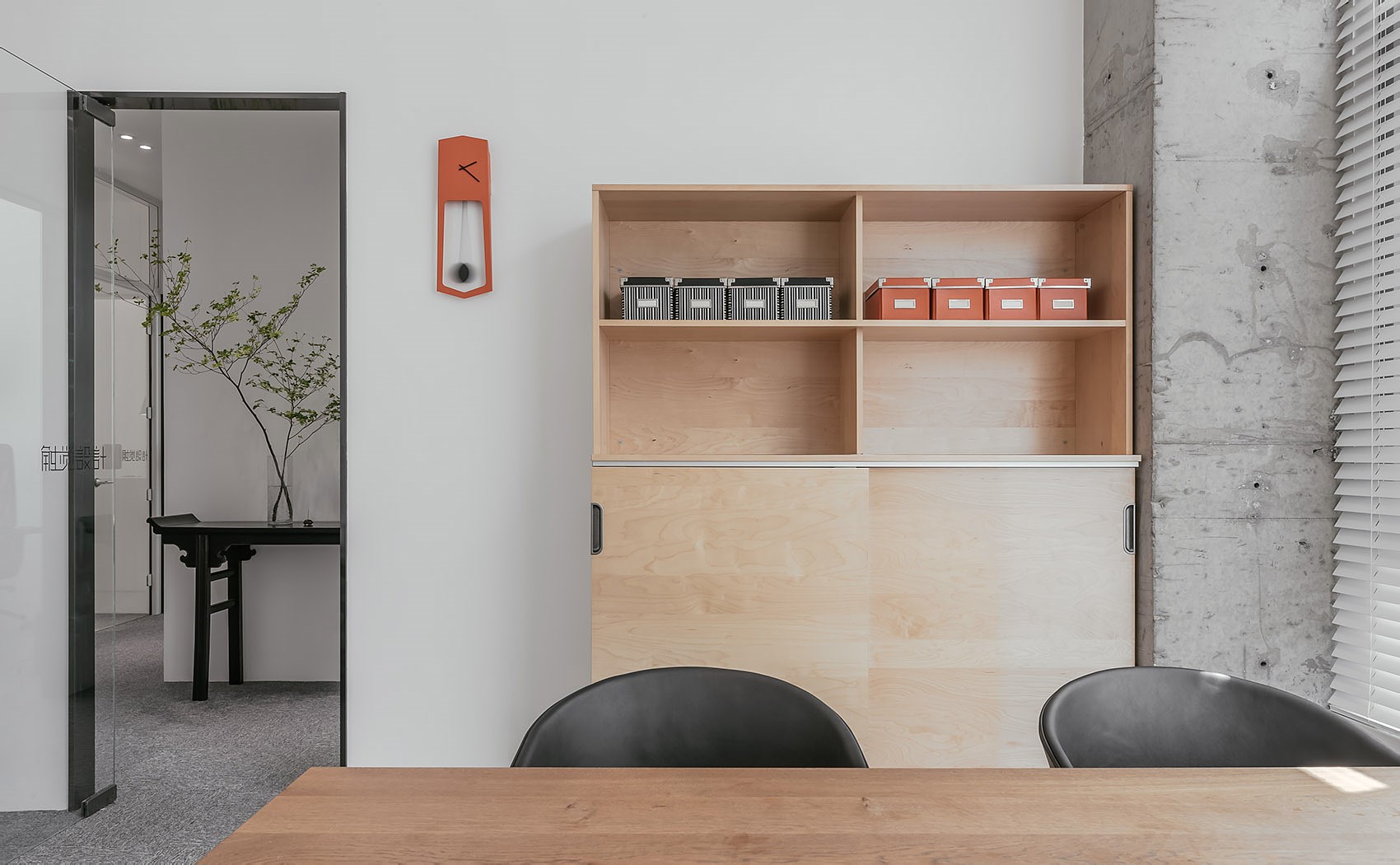 極簡-高端辦公室設(shè)計裝修圖片-第3張圖片-上海古都建筑設(shè)計集團(tuán) 極簡-高端辦公室設(shè)計裝修圖片-第3張圖片-上海古都建筑設(shè)計集團(tuán)