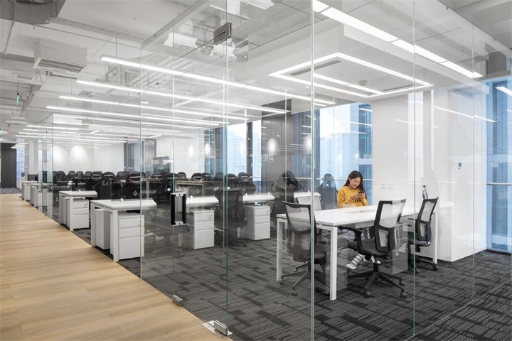 2000平廣告公司高端辦公室設計效果-辦公室裝修設計效果圖-第7張圖片-上海古都建筑設計集團